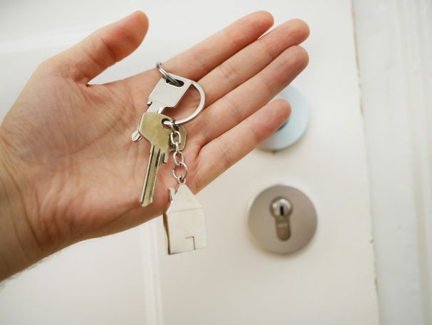 https://OlegLisitsyn.StopRentingStartOwning.com